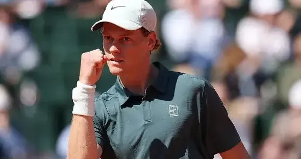 势不可挡！辛纳2-0横扫晋级蒙特卡洛四强，豪取大师赛20连胜