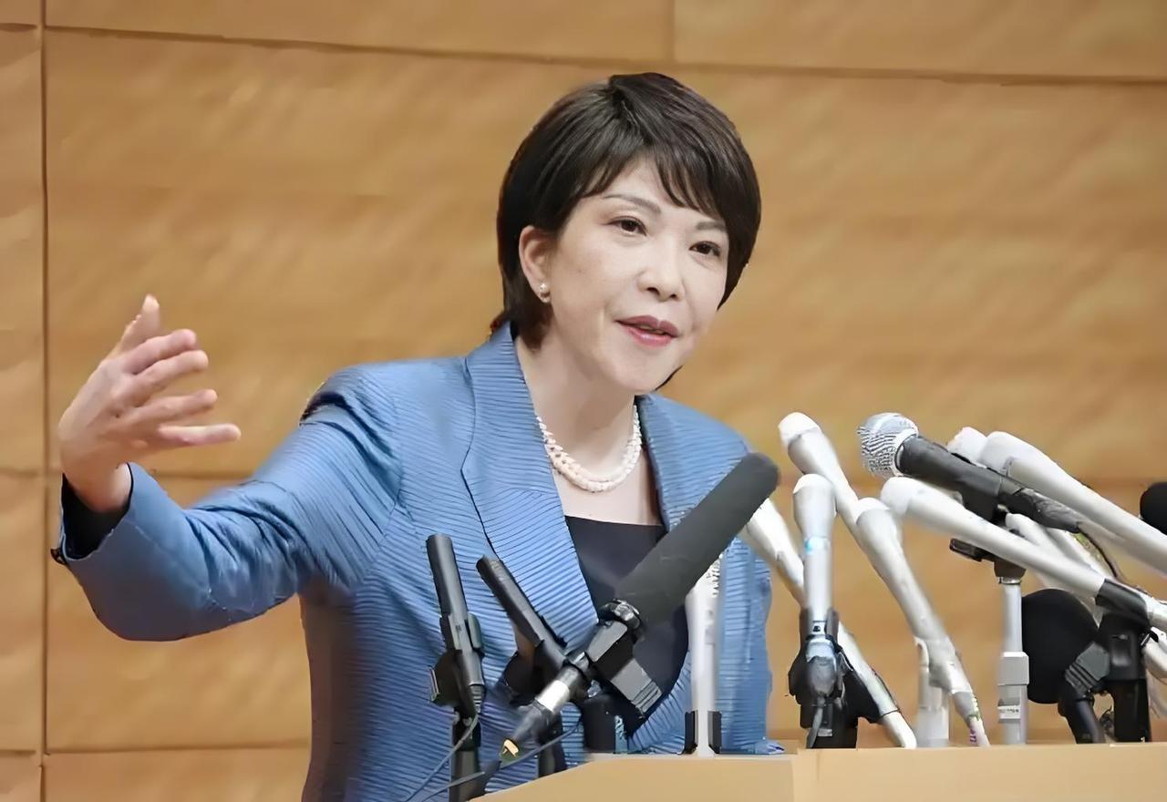 朋友们，注意了！日本政坛最近有个动作快得让人眼花——高市早苗正全力推动修改“安保