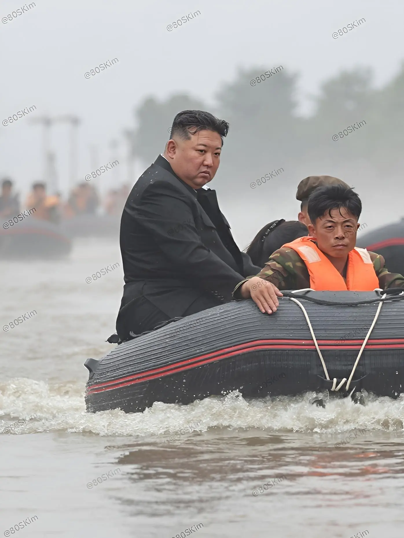 太好了，是将军！  我们有救了！