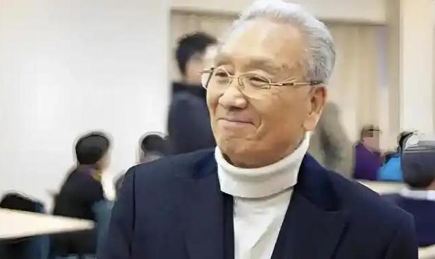 我国核武器专家张宪义带着机密携全家“叛逃”美国，谁料，28年过去了，他竟然在采访