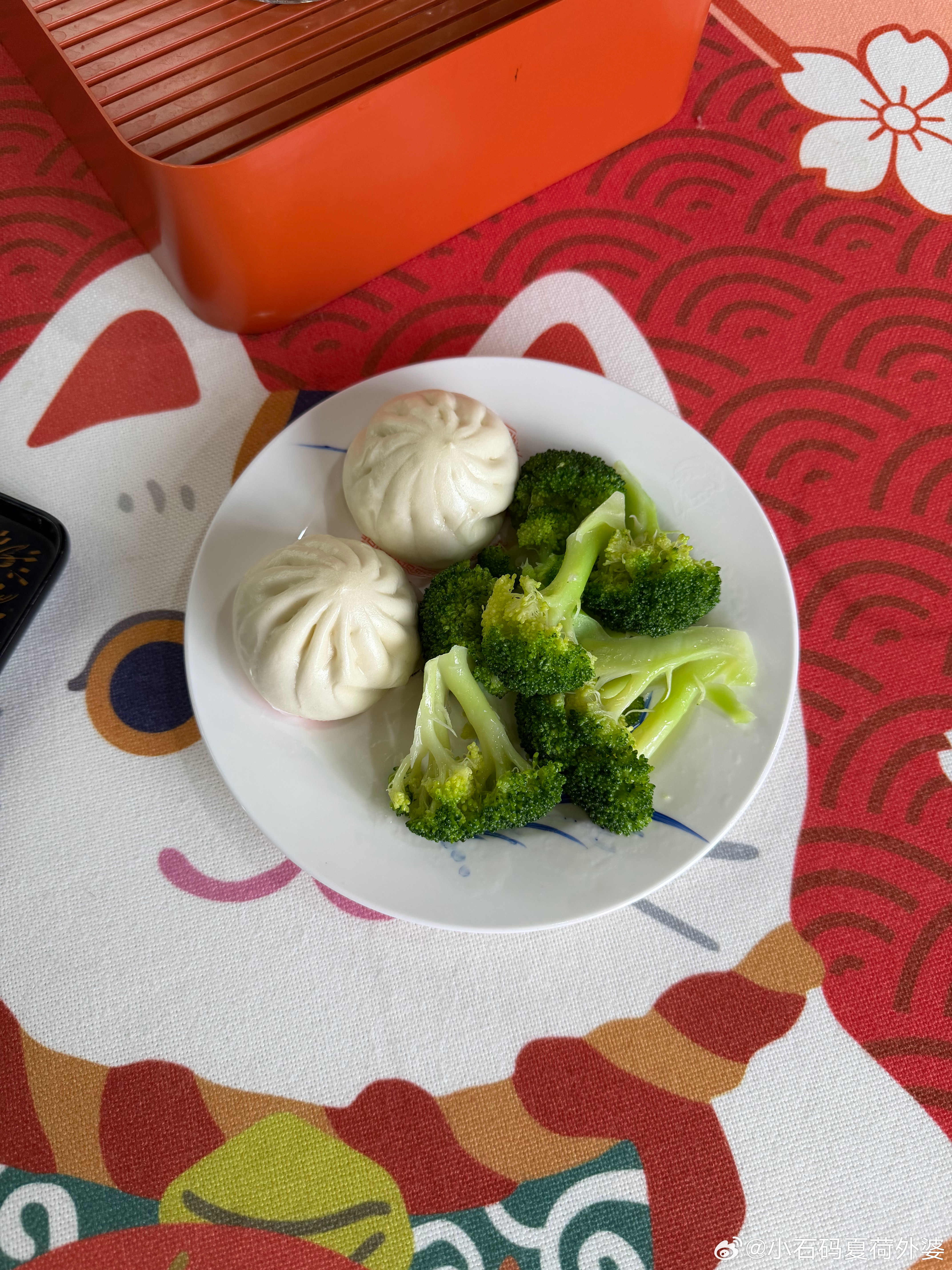 被蚂蚁群咬伤40个伤口分批愈合，饮食还得节制，不只海鲜不能吃，吃鸡肉和胡萝卜，伤