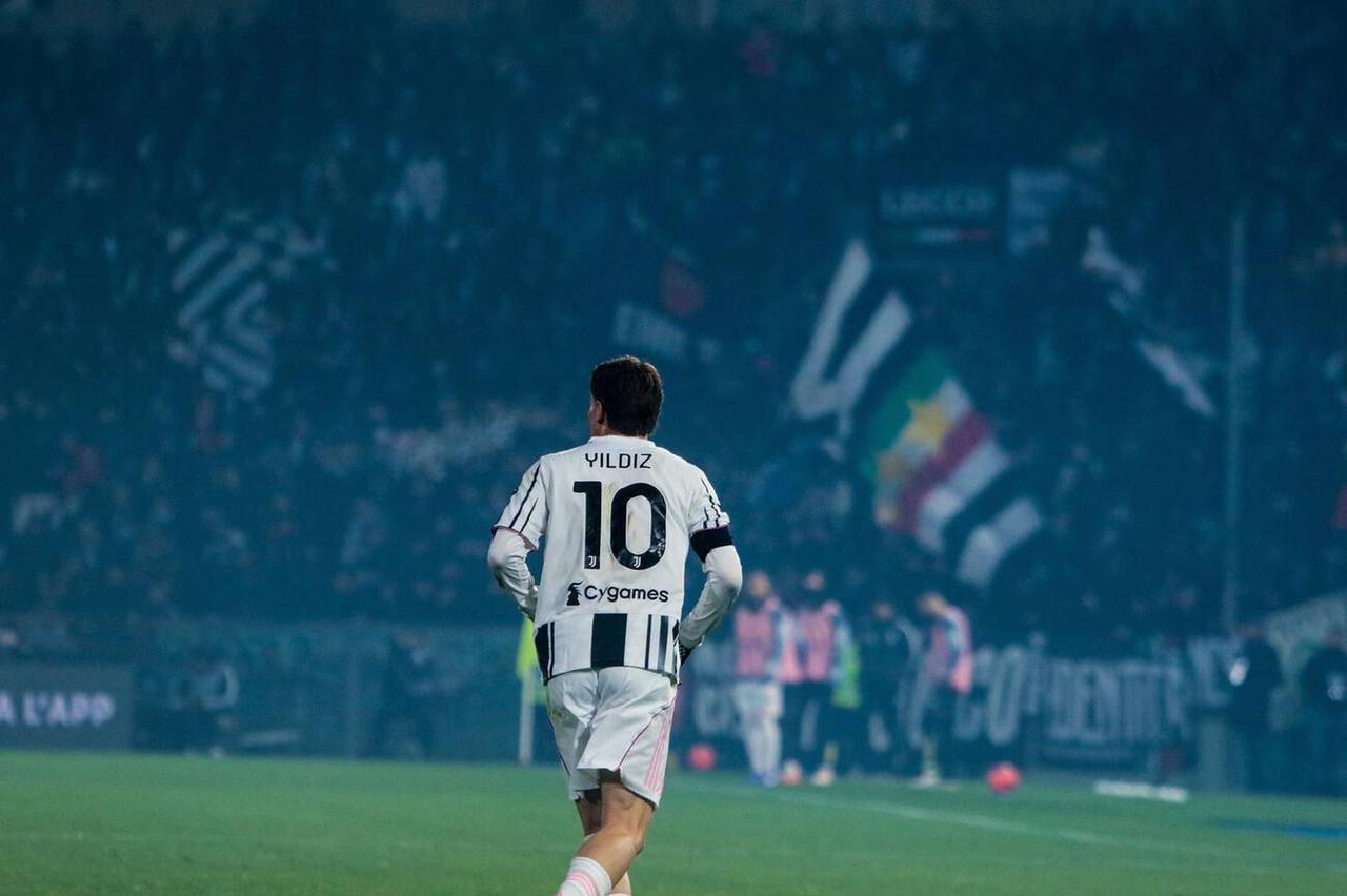 全体育：“他年仅20岁，却天赋异禀。伊尔迪兹是一位天生的领袖，他对球队充满忠诚，