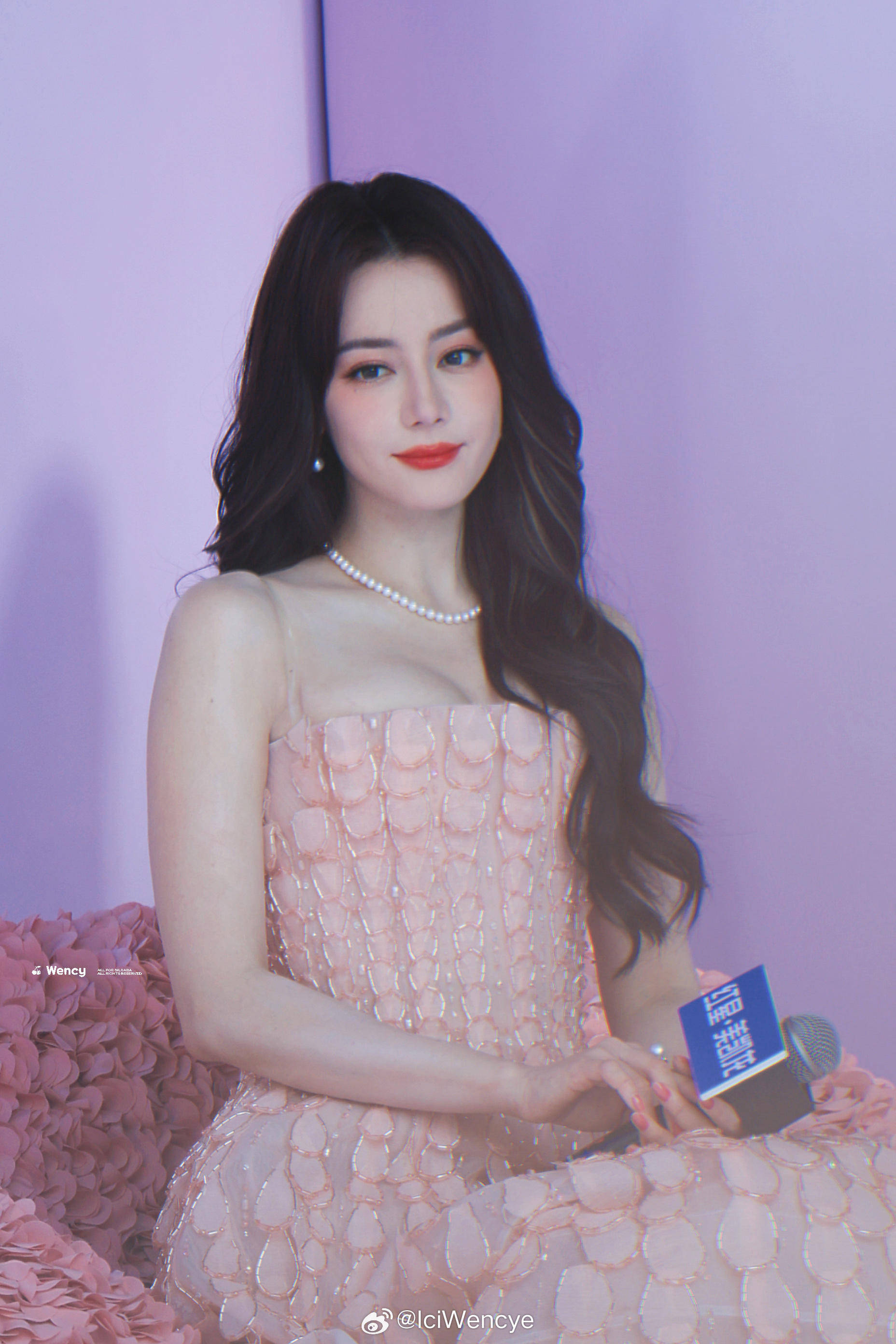 白切黑美人💓（有点爱上调这种ccd滤镜了 