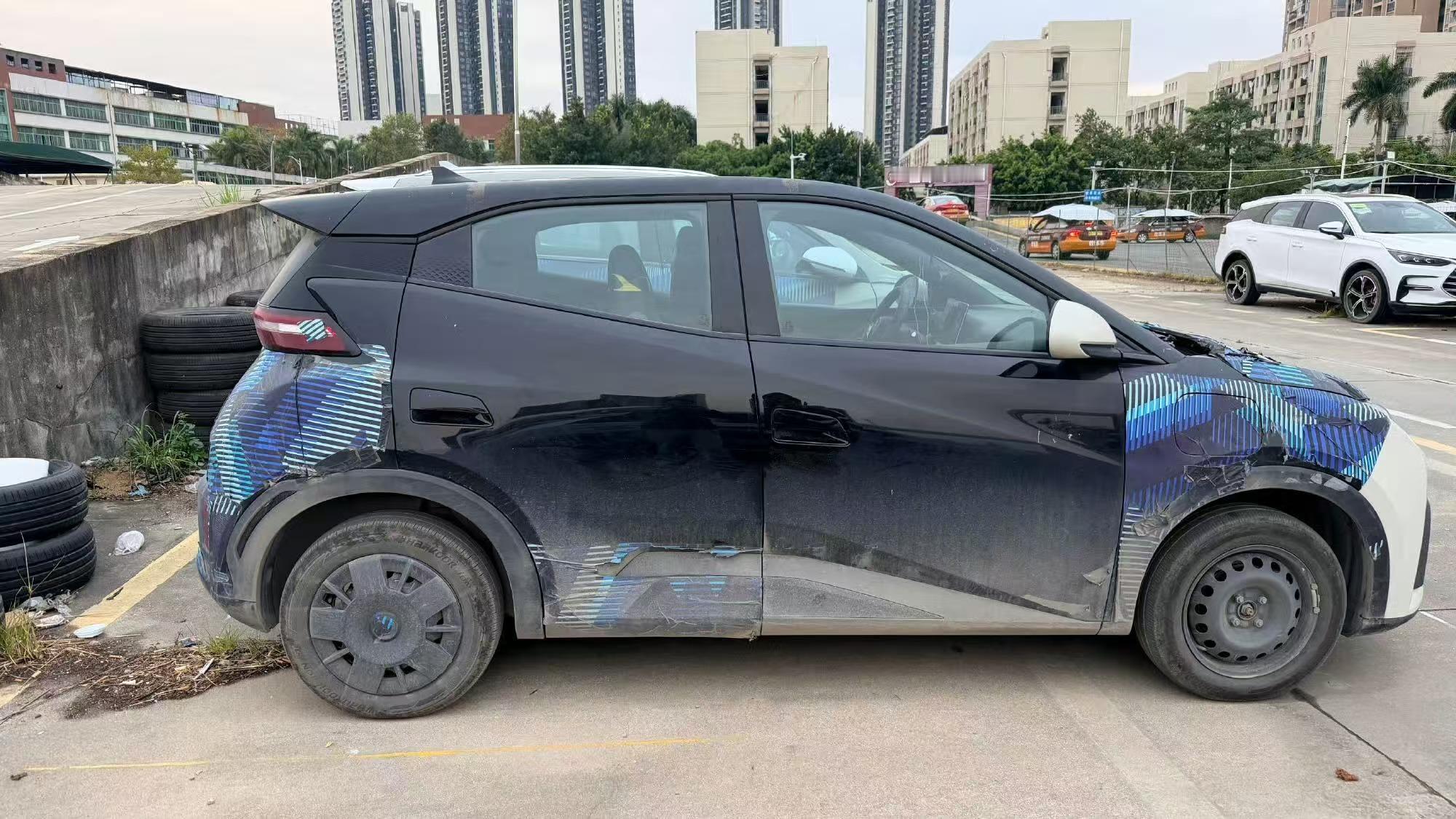 网友投稿，疑似比亚迪小海鸥的改款。嗯？这不是欧版的外观吗？ 