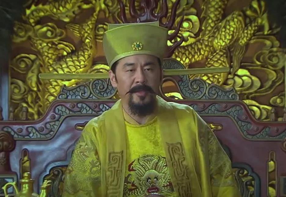 961 年，赵匡胤设宴召集石守信、高怀德等开国功臣，酒过三巡，他突然放下酒杯长叹