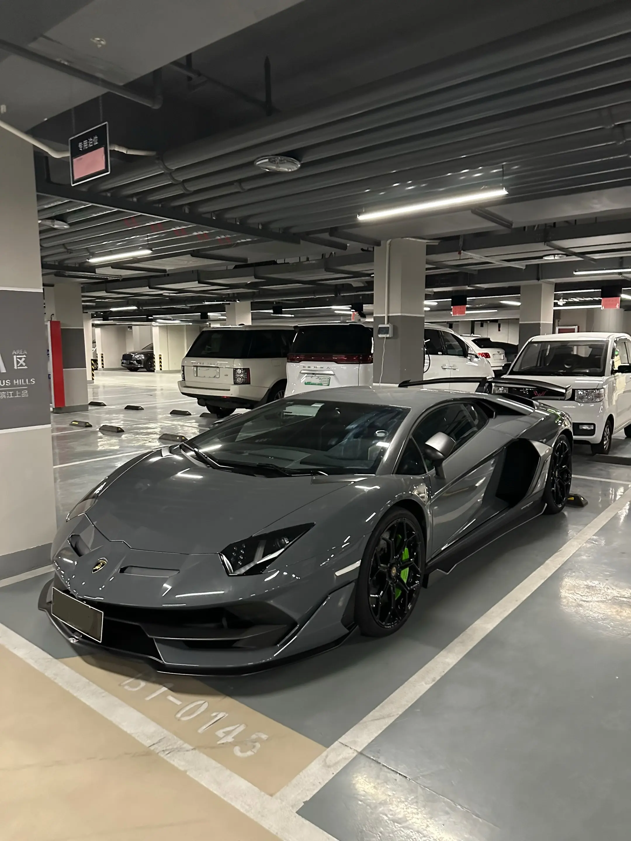 难得能在温州看到兰博基尼SVJ，硬顶全球限量900台
