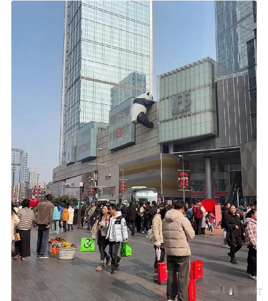 银行卡余额凭空多出几千块？
你不是在做梦！
别傻等通知了！
你的血汗钱，国家真金