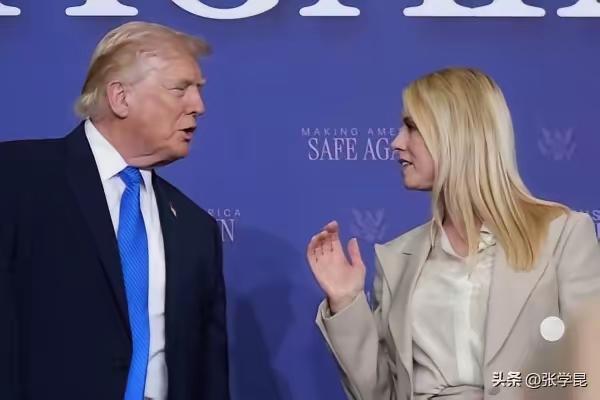 又一个美女部长被抛弃了，长得太像伊万卡娃。