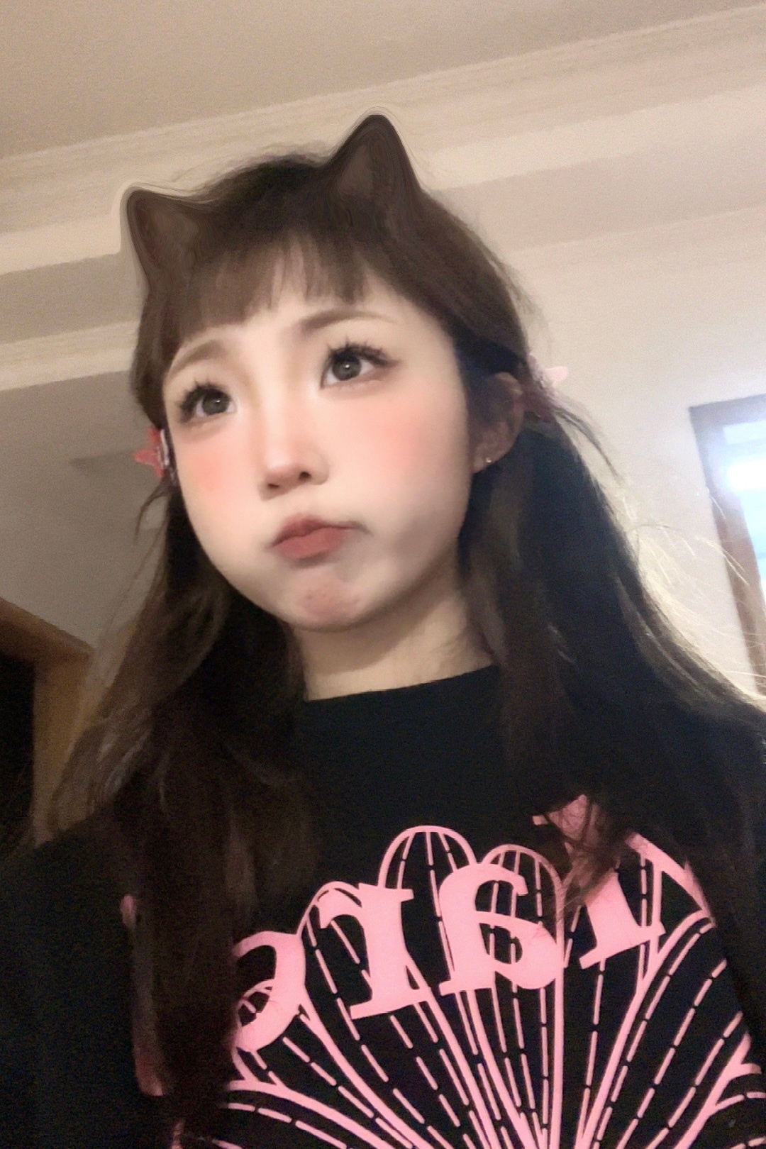 新妆教发啦(ᐢᴖ ·̫ ᴖᐢ)          最近用的化妆品在这里咯 📝（