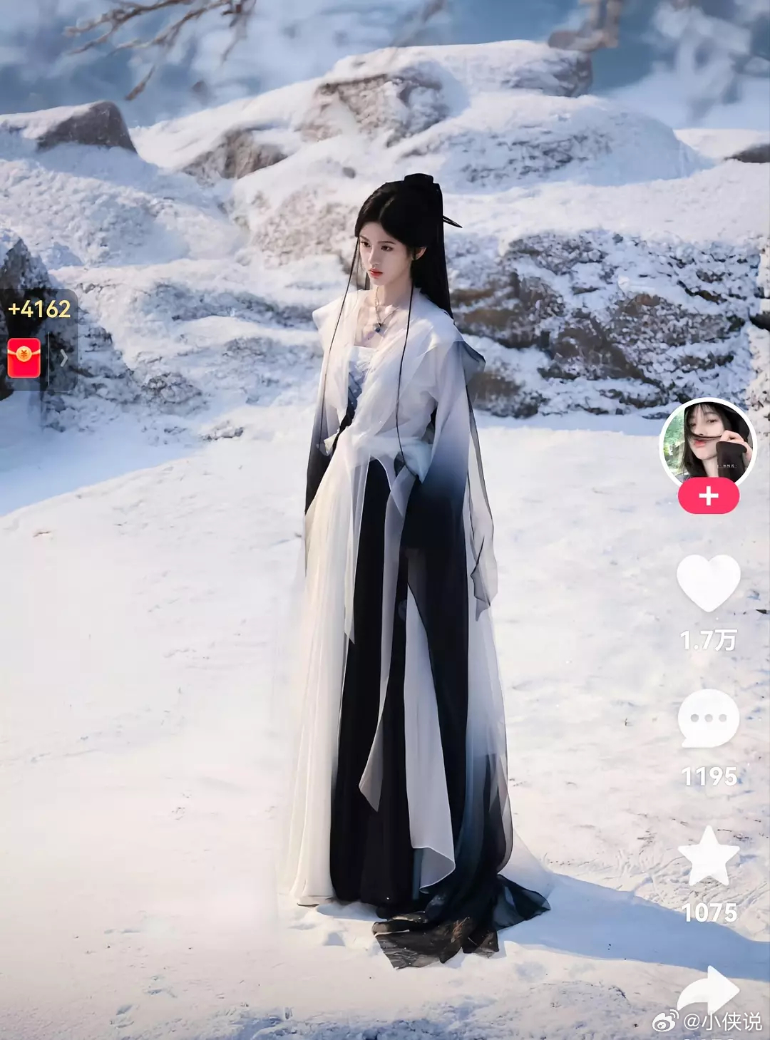 鞠婧祎粉丝这修图，p成几头身了这是鞠婧祎阿黛展示才艺 ​​​