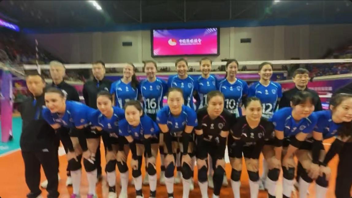 上海发懵江苏，3-0扳回一城

2025-2026中国女排超级联赛冠亚军决赛次回