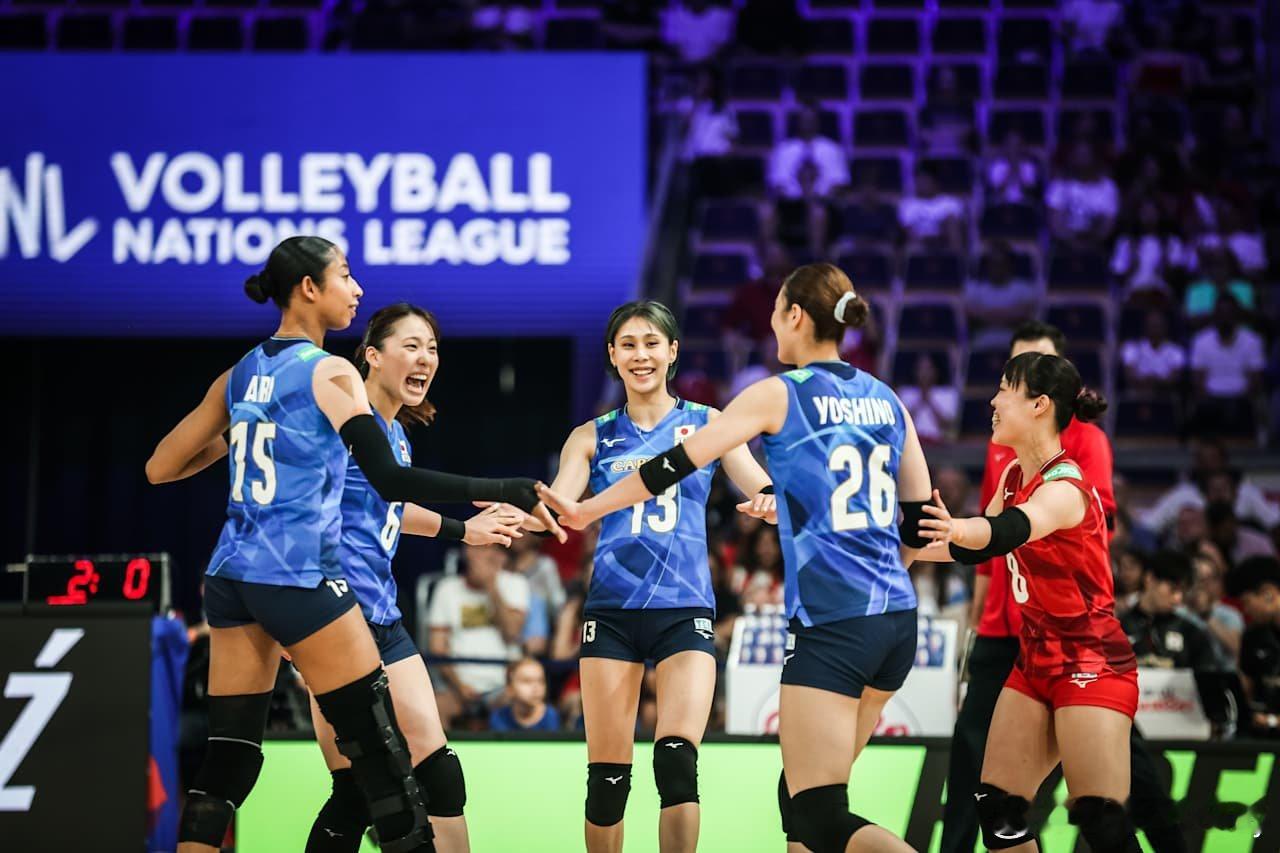 【女排世联赛日本3-2力克土耳其晋级四强】2025世界女排联赛 ¼决赛，日本女排