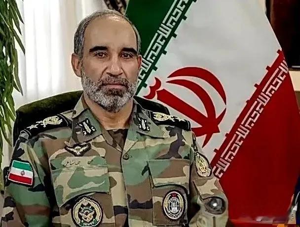 伊朗司令公布新消息！
4月18日，伊朗陆军司令贾汉沙希直接放出一枚重磅消息：美军