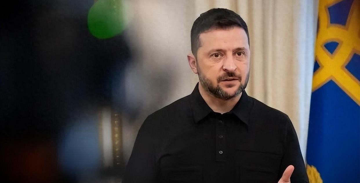 美乌会谈刚结束，泽连斯基就变脸：公投不算数，议会说了才算！

12月28日，佛罗