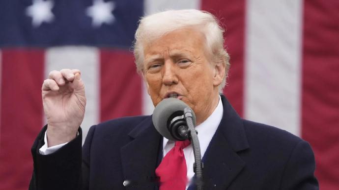 【特朗普称自己是治理委内瑞拉的关键人物 】
特朗普在接受美国全国广播公司采访回答