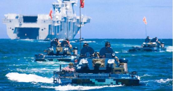 美国前驻日大使亲自爆料！
中国一旦动手武统台湾，96小时之内就能完事儿，白宫连会
