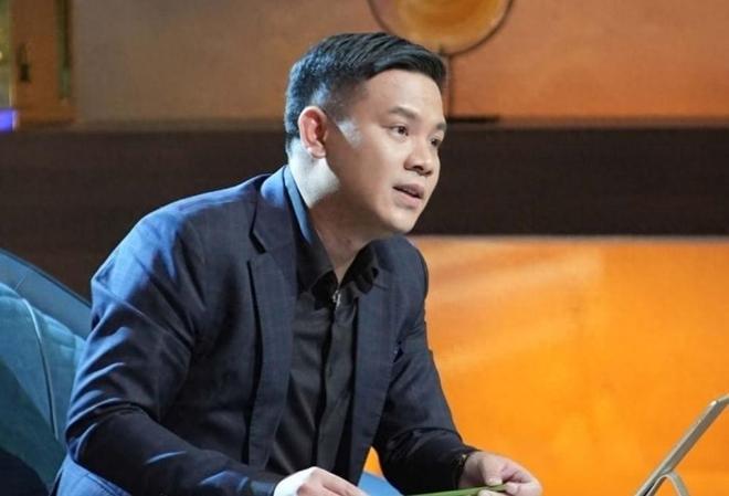 “虽然我对中国有看法，但唯有中国敢硬刚西方！没中国人，亚洲早被分光了，我们也难有