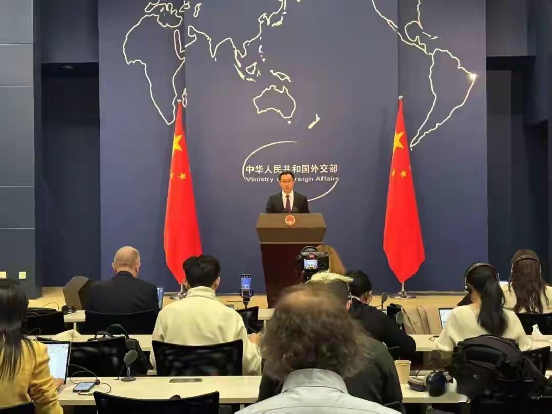 拿访华当筹码？特朗普放话威胁，中方回应太有水平了！
 
没想到吧，特朗普又来这一