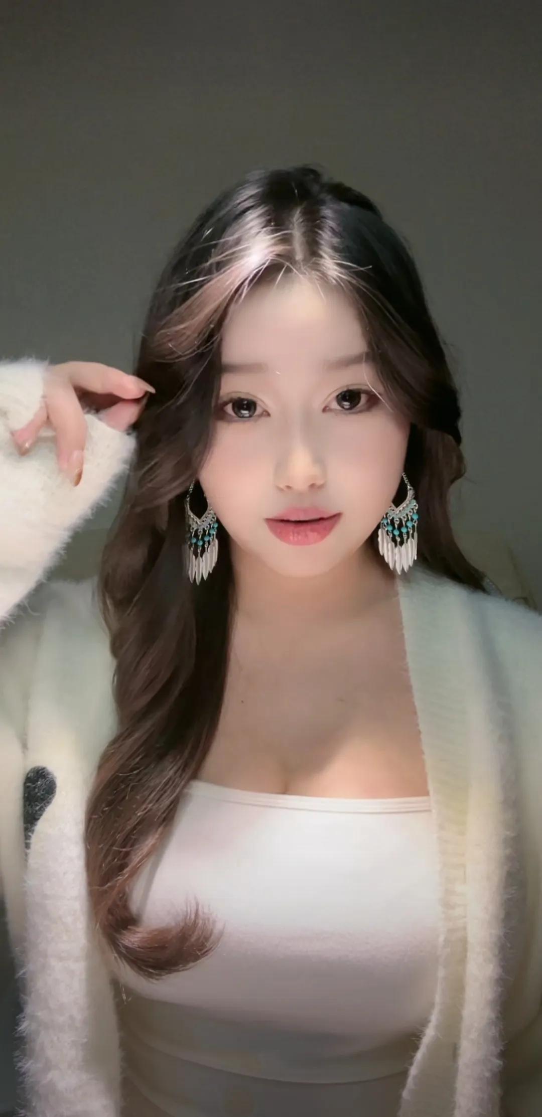 甜美少女风，温柔大眼睛，超有气质！💕✨