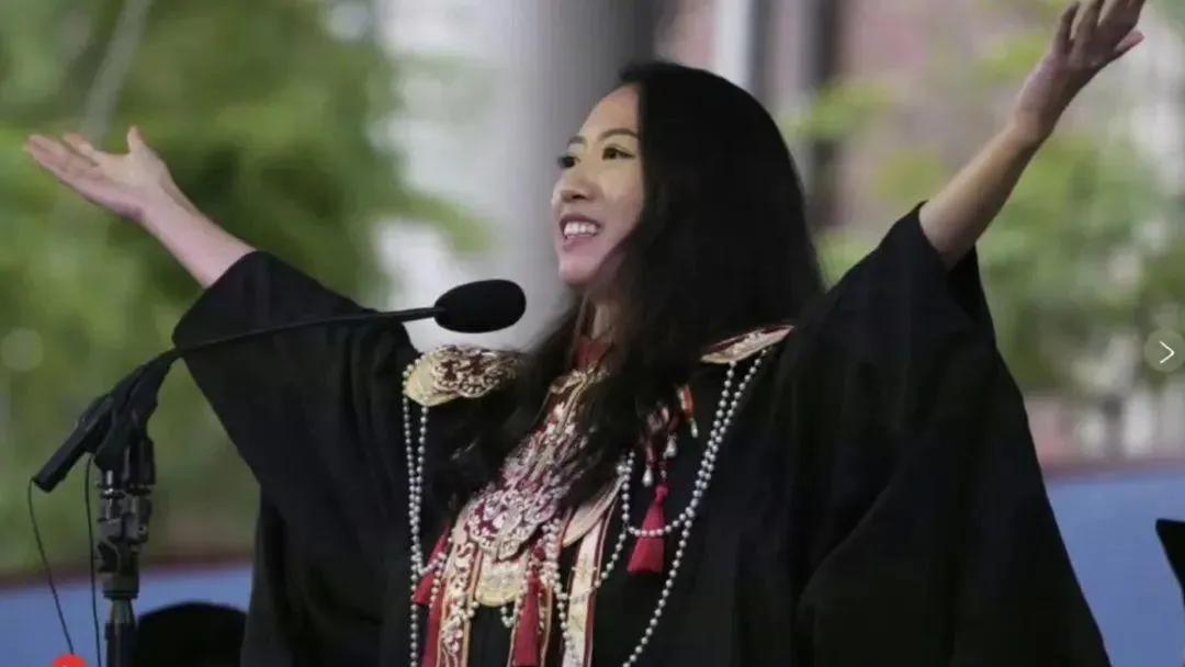 关于哈佛蒋小姐在蒙古实习的那些事儿
 
先说个冷知识：在蒙古国，中国人曾因国籍在