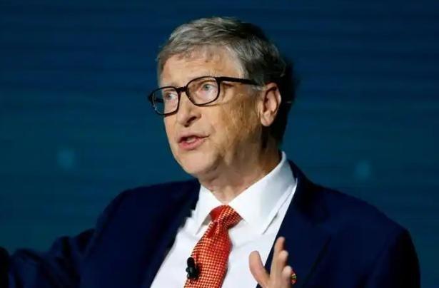 美国估计万万没想到，好不容易摁住了这条东方巨龙，没想到中国又冒出了更狠的角色。比