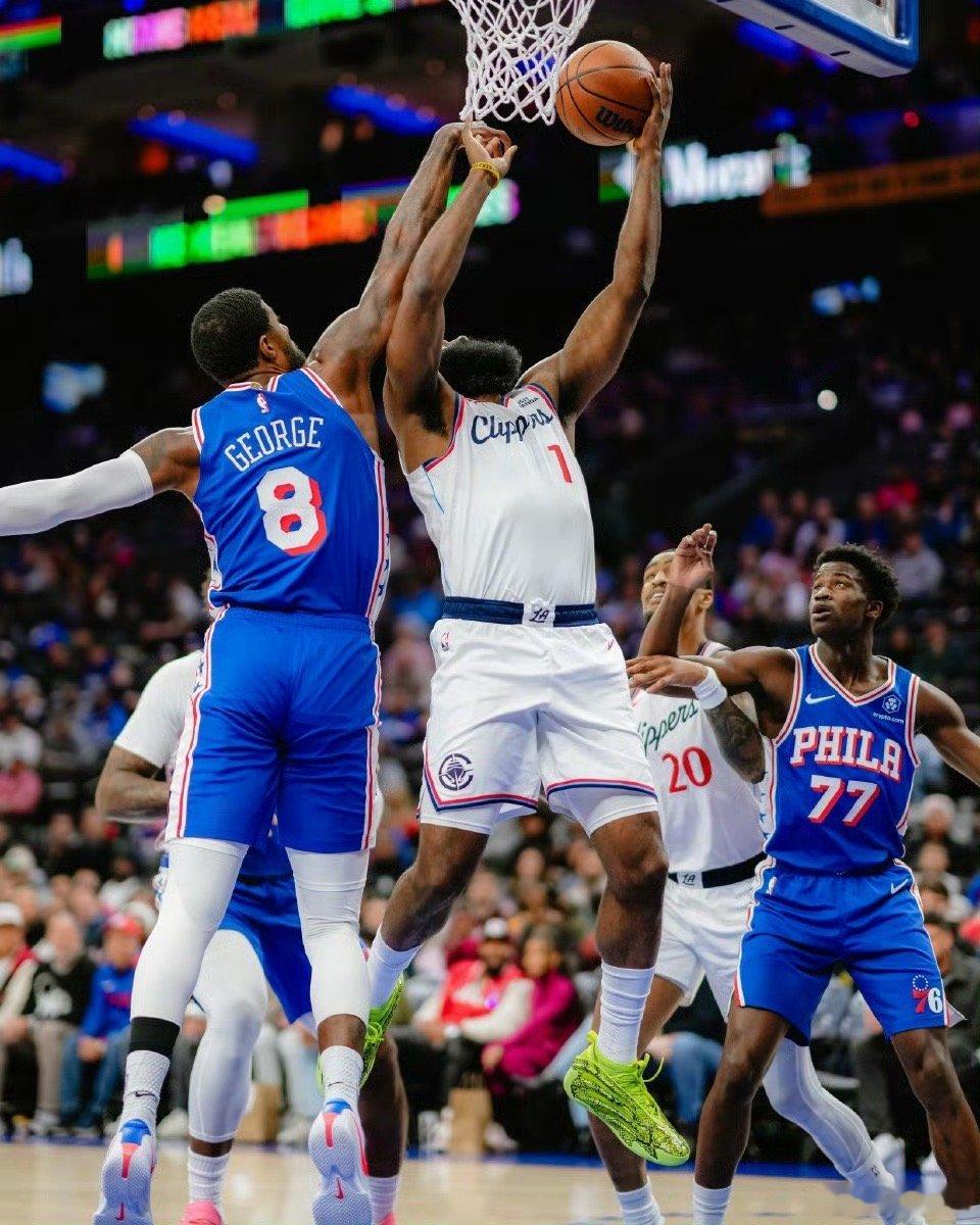 马克西39分战胜哈登，76人送走哈登做对了。反观快船，近8战7负，已经深陷泥潭