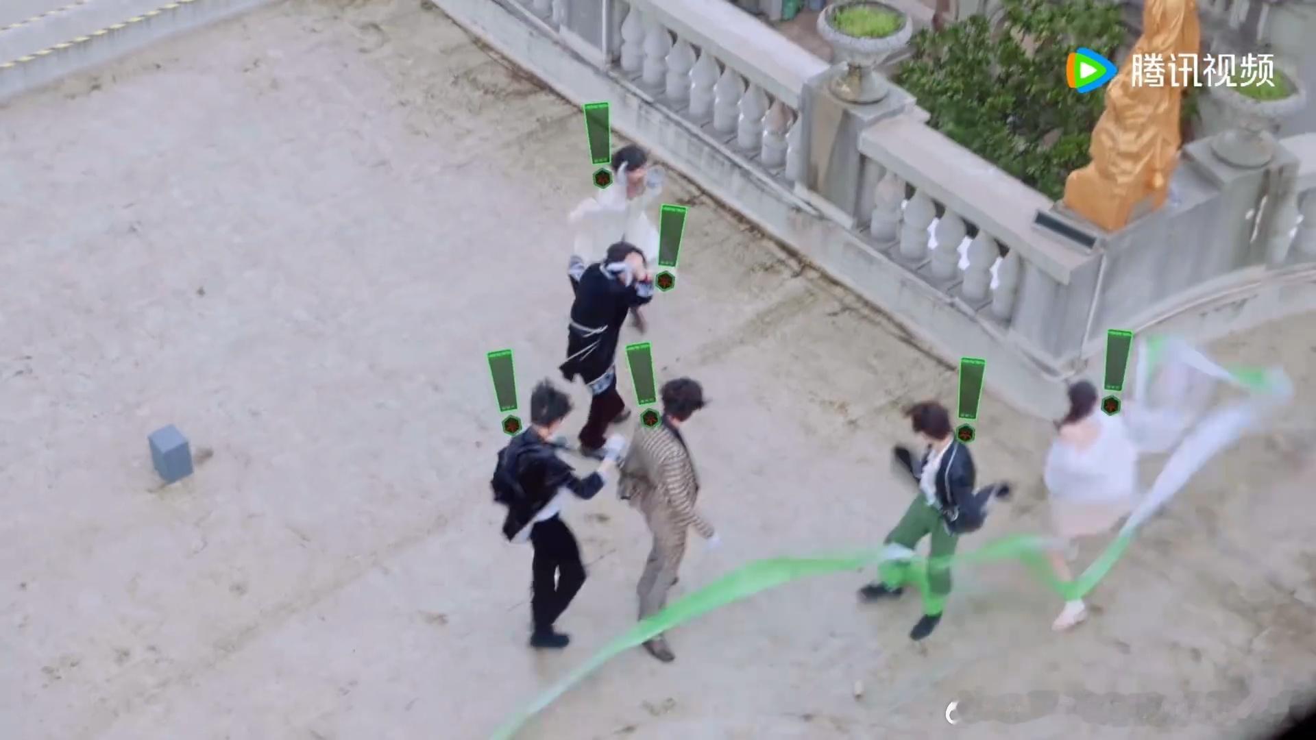 张凌赫丁程鑫紧急形象管理刘宇宁0秒接受开推直升机开始推理吧 节目组真弄来直升机，