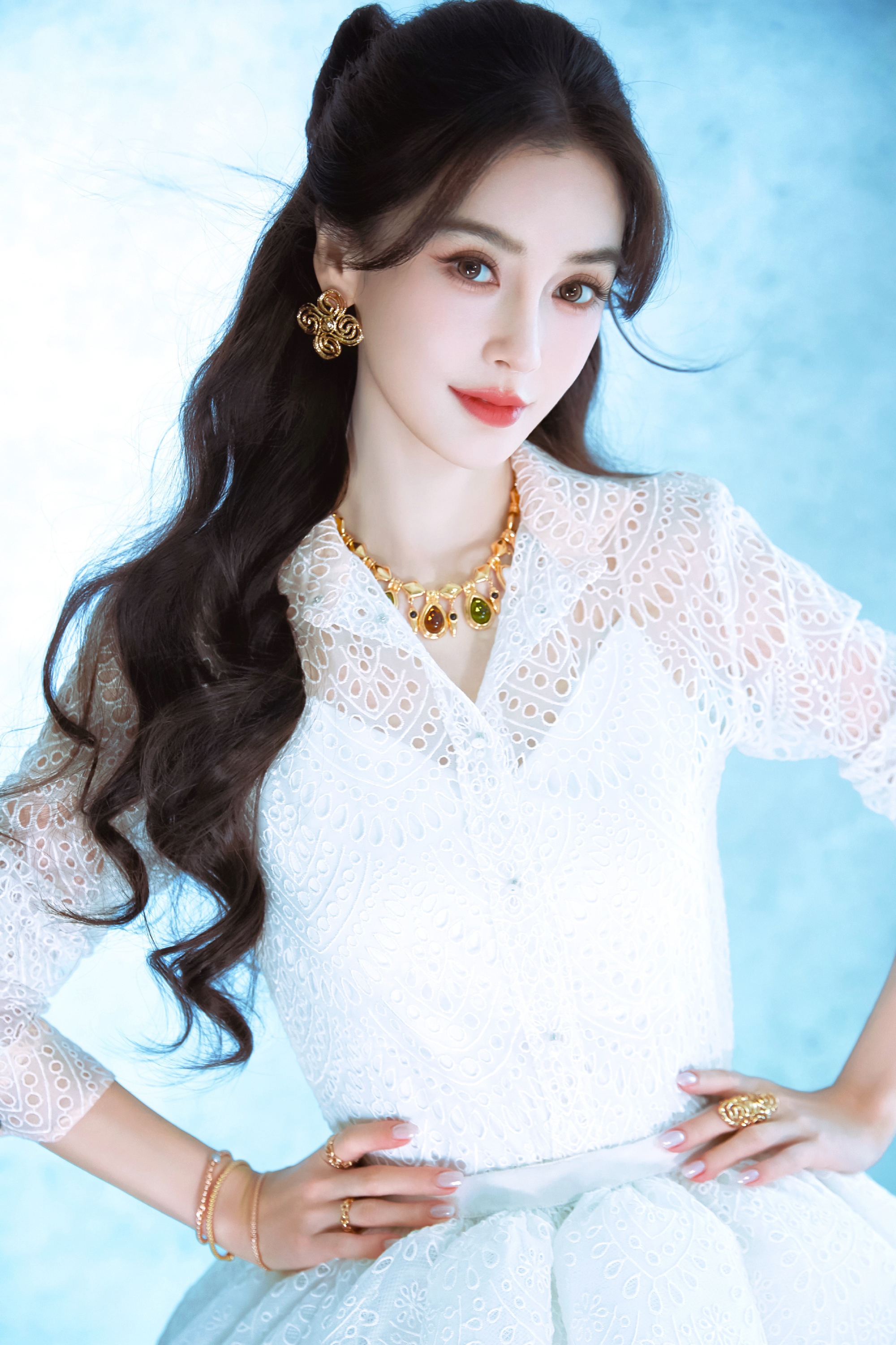 angelababy[超话] [春游家族]angelababy 你的出现弥补了四