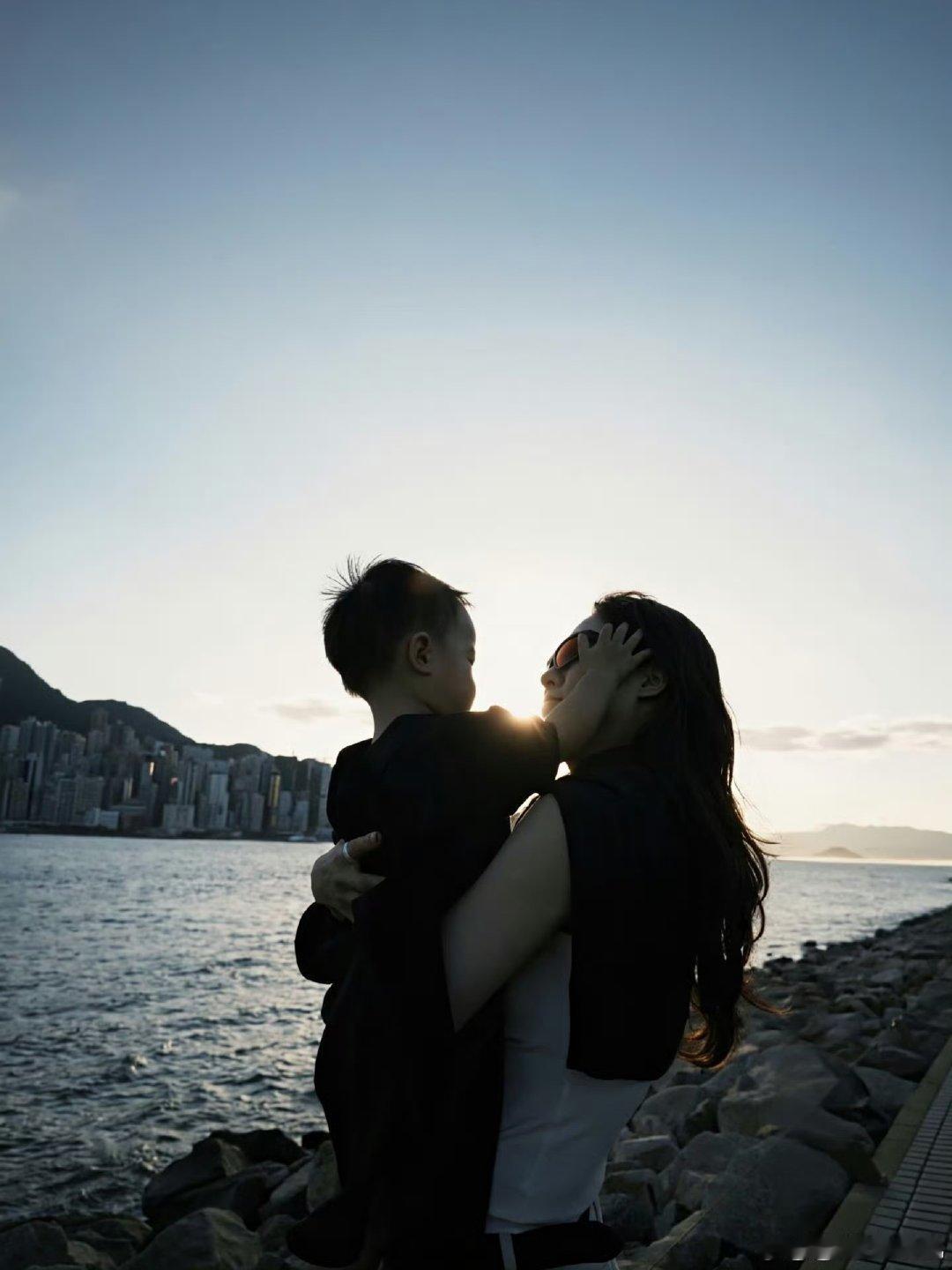 白宇帆老婆疑似纪宣羽 曝白宇帆妻子是纪宣羽 军恋本身就需要超多耐心和坚持，白宇帆