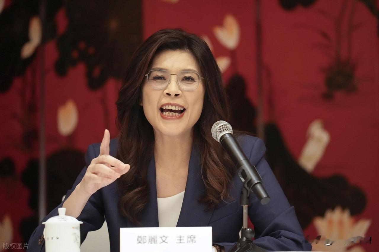 最近中国国民党主席郑丽文到彰化走访当地产业时说了一番实在话：台湾传统产业想要长远