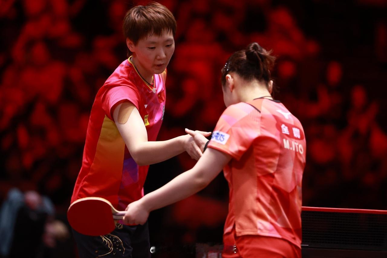 #王曼昱4比2伊藤美诚#
鳗鱼专克伊藤，不知道这次鳗鱼有没有给她打EMO？
另外