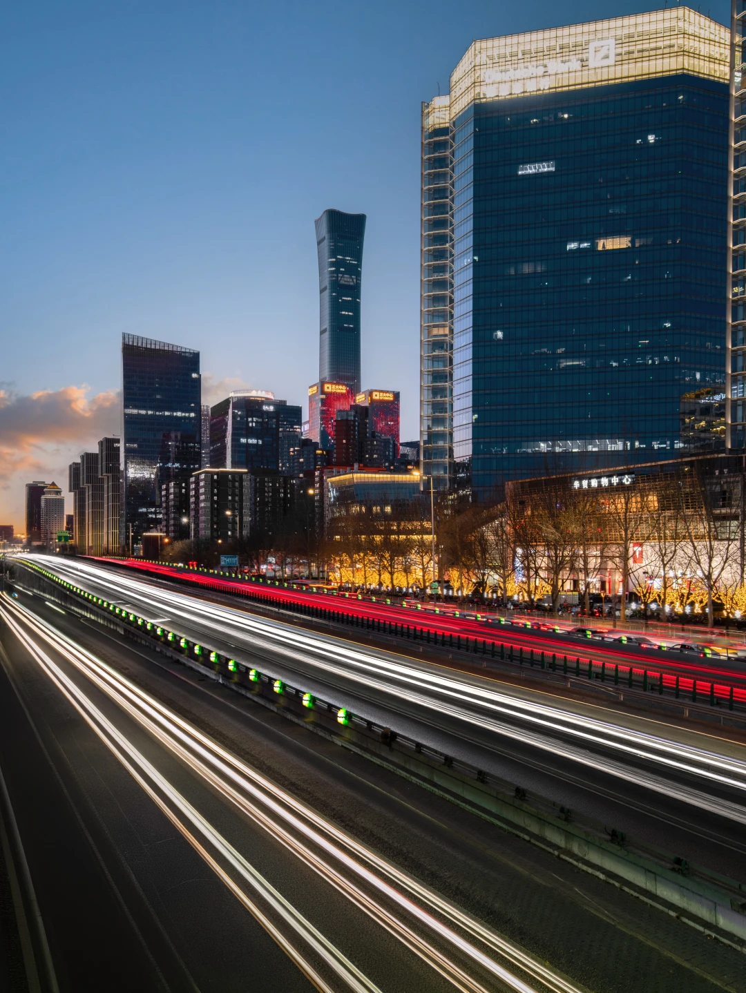 北京华贸可隆|把自然搬进CBD的空间美学