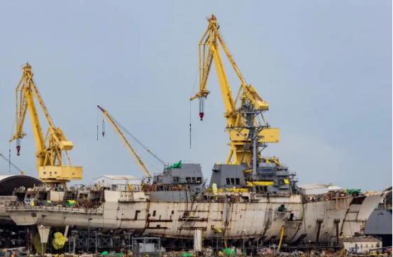 美国《军事观察杂志》爆料，五角大楼打算在2027财年掏出18.5亿美元，专门研究