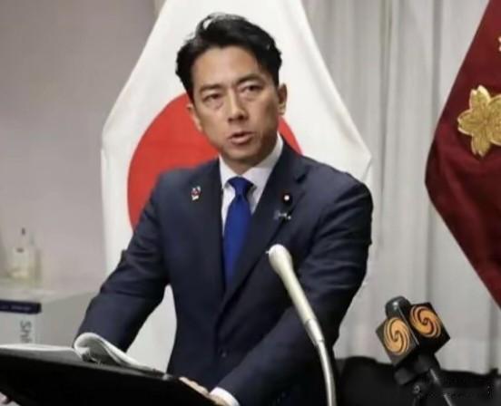 历史的伤疤还没有愈合，日本的核野心又露头了！10月16日，外交部例行记者会上，发