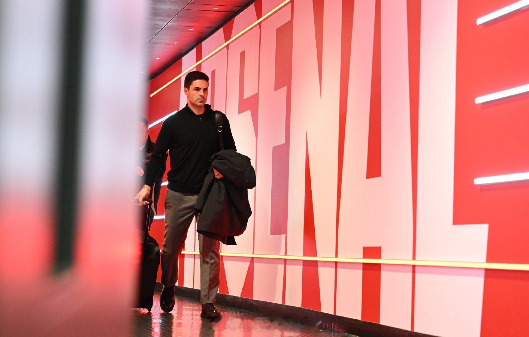 阿尔特塔谈今天对阵布莱顿：“对手非常难缠，教练的战术调教确实出色。他们的打法充满