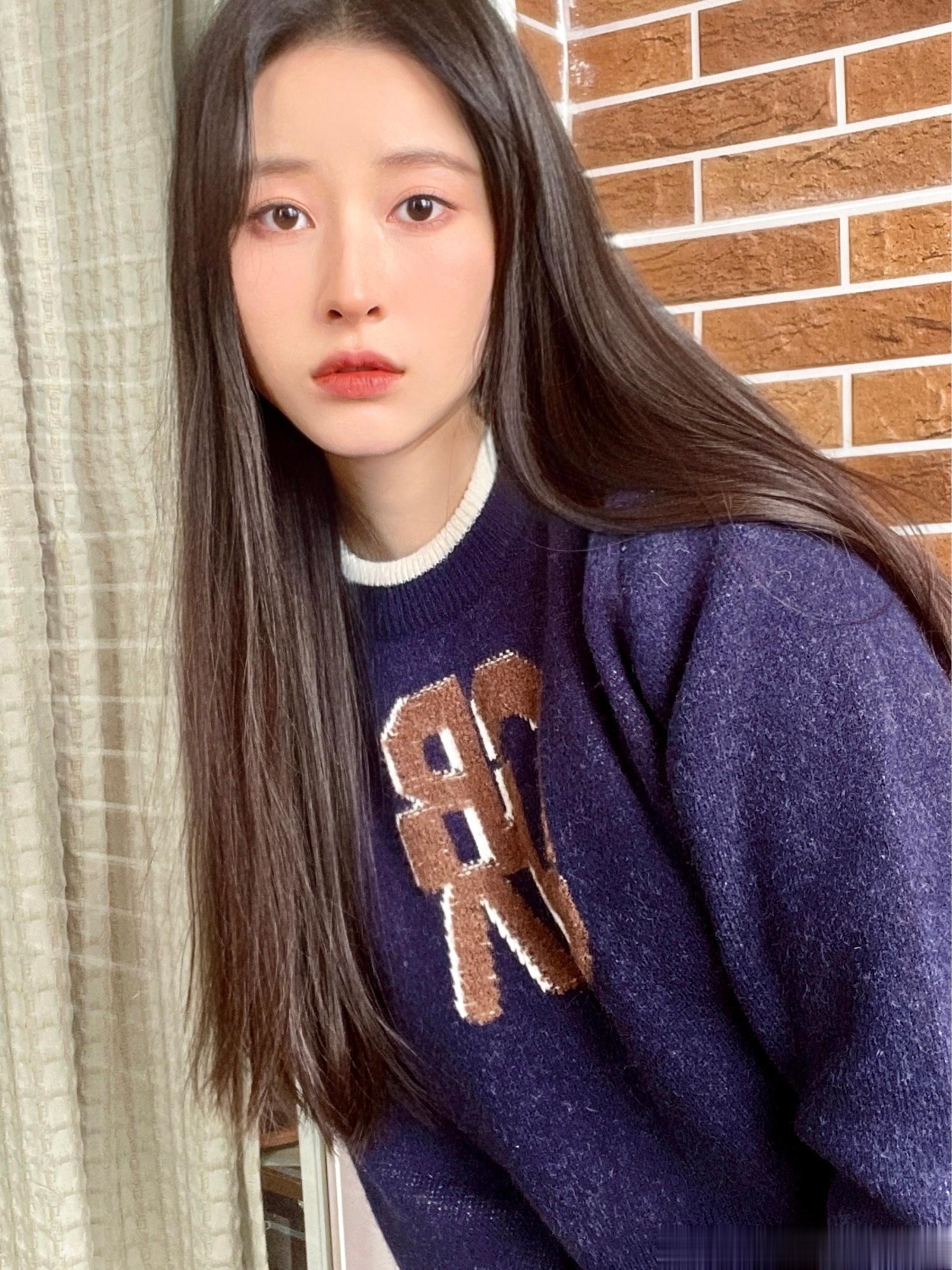 开盲盒开出的烧鸟店超级超级好吃💕很喜欢的戏今年收官🧚🏻‍♀️“要把梦藏在树