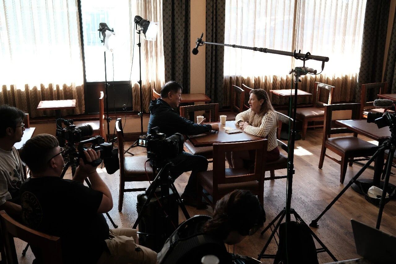 方励导演最近已经带着摄制组抵达北美拍摄他的新纪录片《被遗忘的将军》，是《里斯本丸