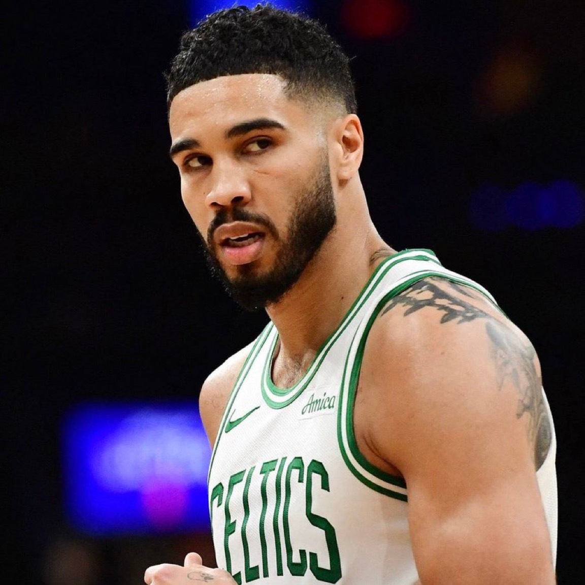 杰森·塔图姆谈自从跟腱受伤后首次重返麦迪逊广场花园球场时的心情“紧张、焦虑，这些