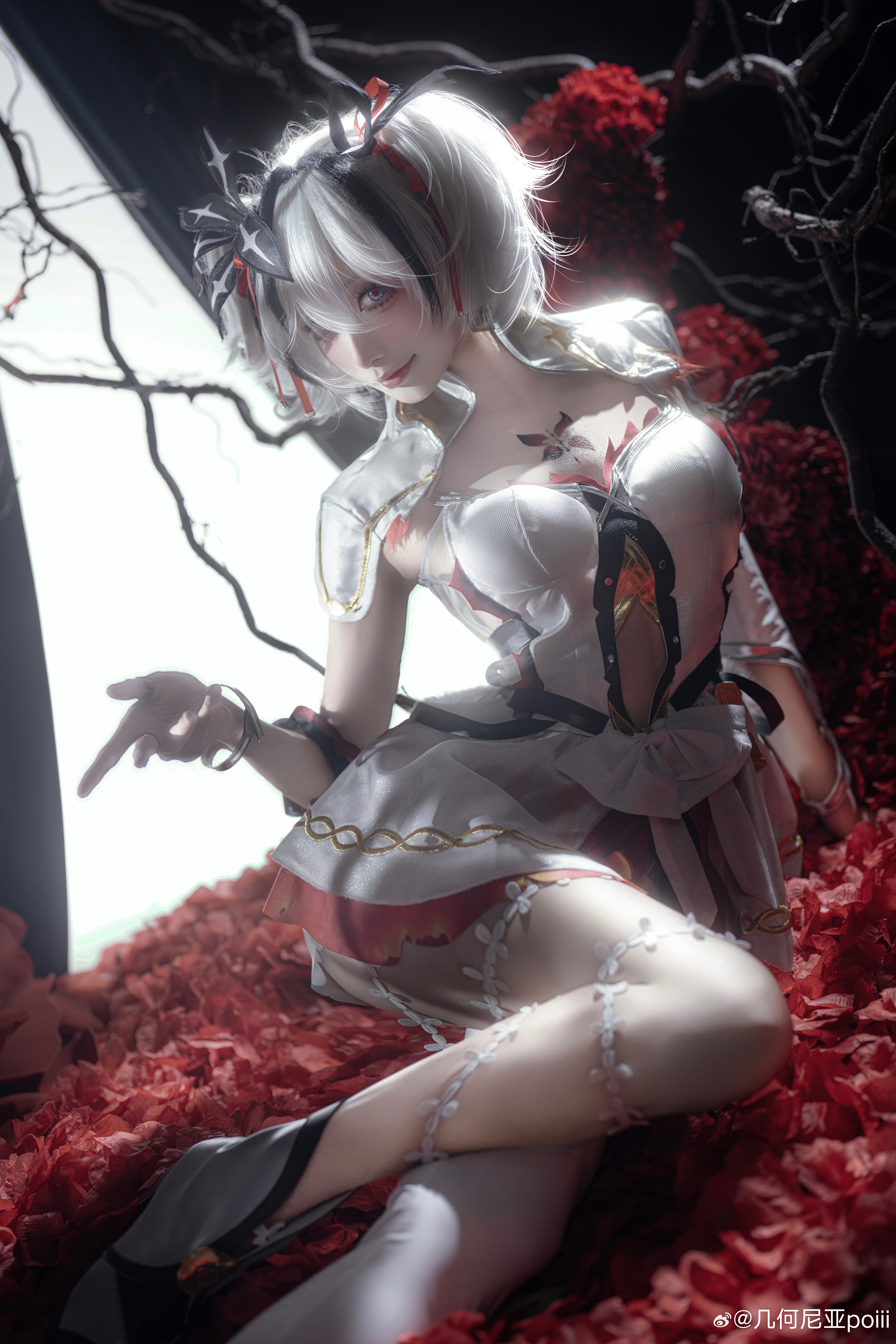 鸣潮[超话]鸣潮2.2版本鸣潮2.2创作激励椿 🌸🌸――         「