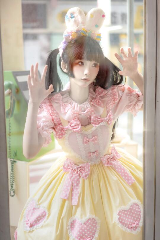 发现女儿每次跟我要钱都是买Lolita