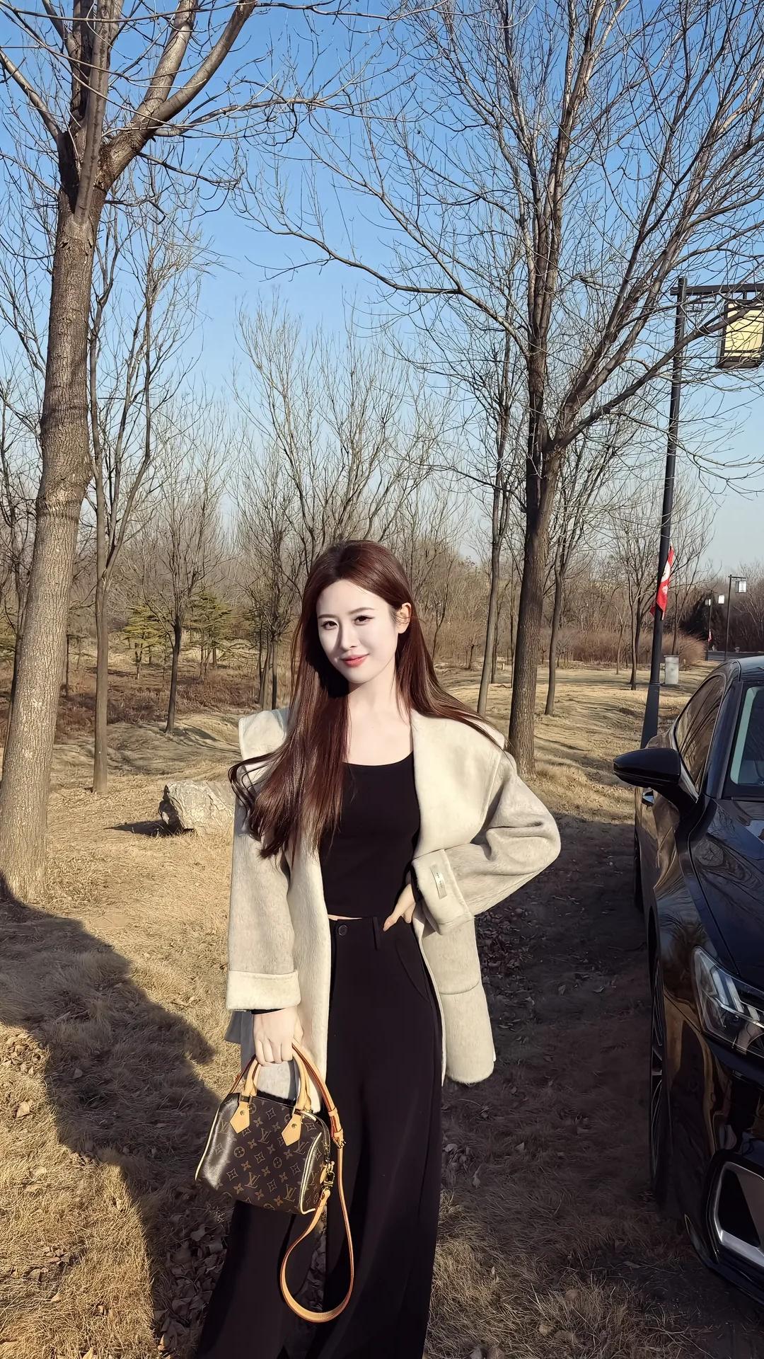 镜头里的小美好，是时光馈赠的温柔呀！在你眼里，什么样的女人最漂亮 有哪些女生日常