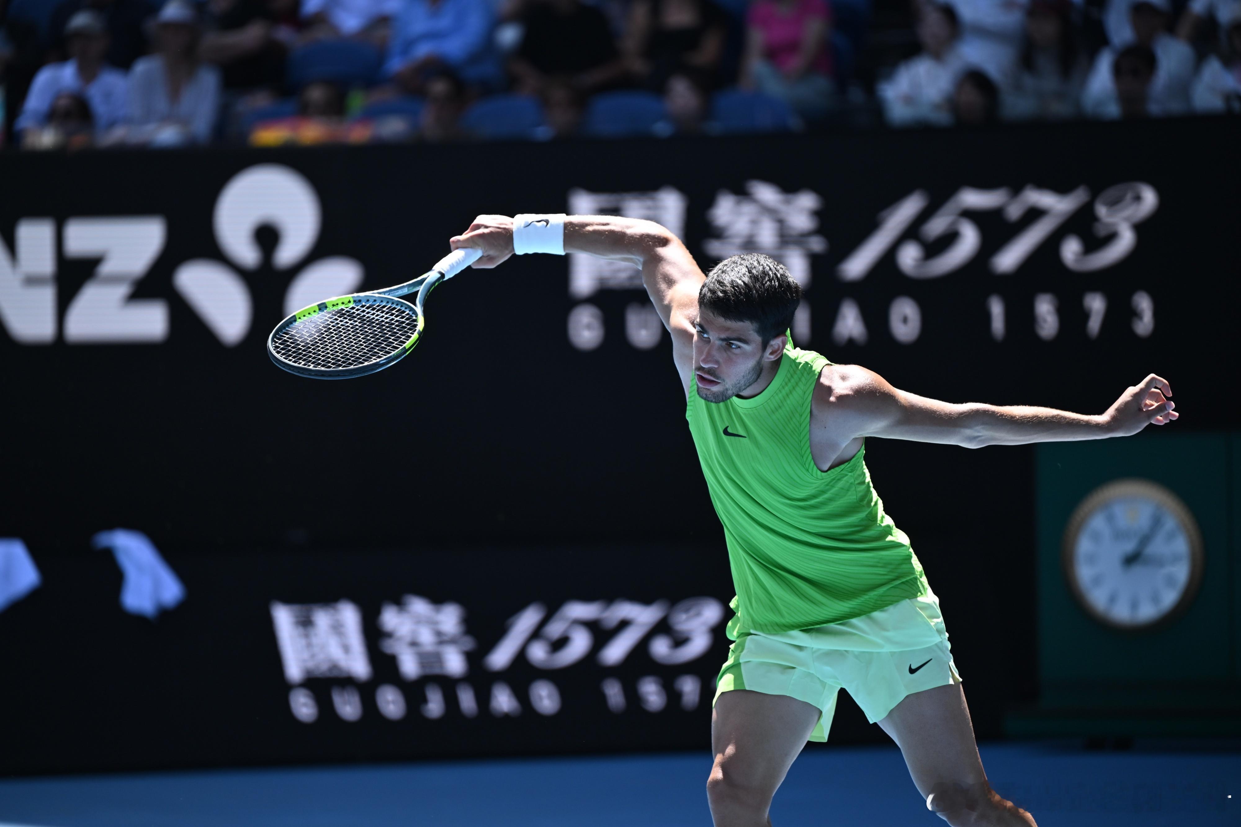 阿尔卡拉斯进澳网男单8强🔵澳网2026 男单第四轮✅🇪🇸阿尔卡拉斯7-6(