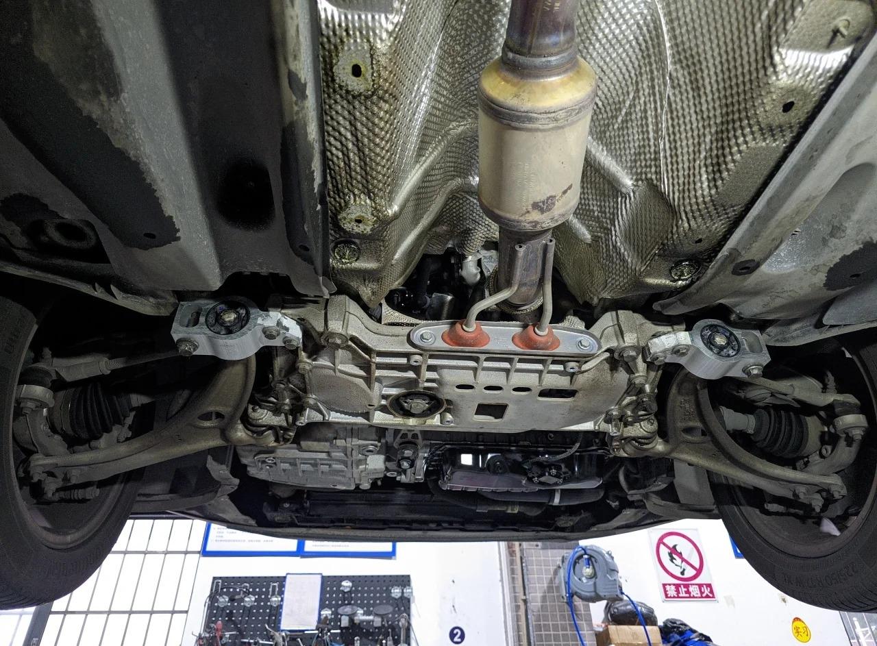 ⚠️我不是说底盘件不能换，而是讨厌一上来就“全套安排”。有些店连拆解检查都懒得做