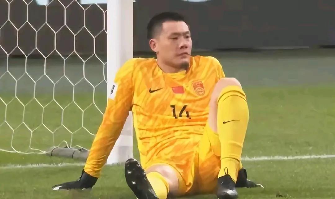 国足0:7输给日本！
日媒：7-0大胜不是我们太强，而是中国队太弱，而且有些自暴