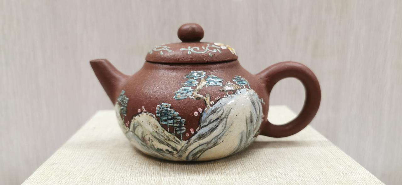 中国宜兴早期精品紫砂壶（独孔、约150cc）紫砂壶真的值那么多钱吗紫砂艺术 茶器