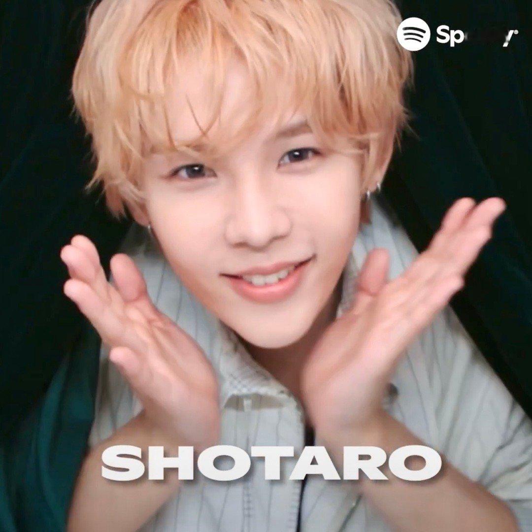 毛茸茸小金毛sho汪