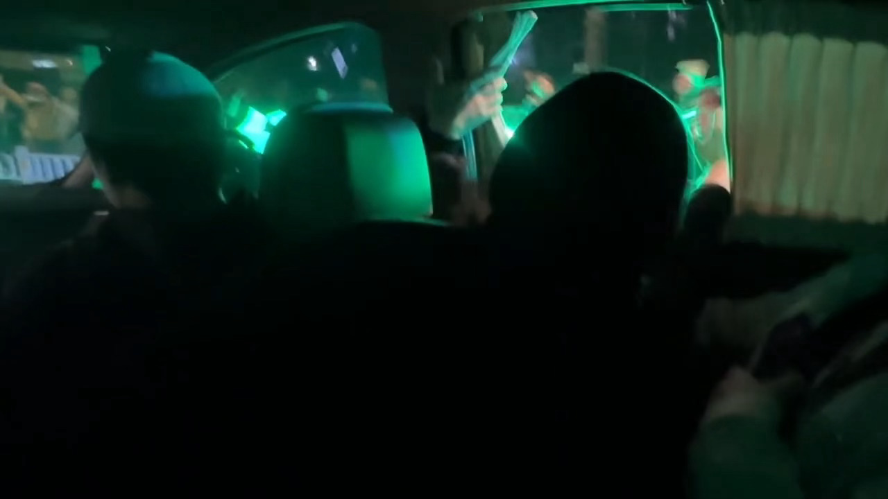 丁禹兮车内和粉丝打招呼视角🥺丁禹兮车内和粉丝打招呼视角