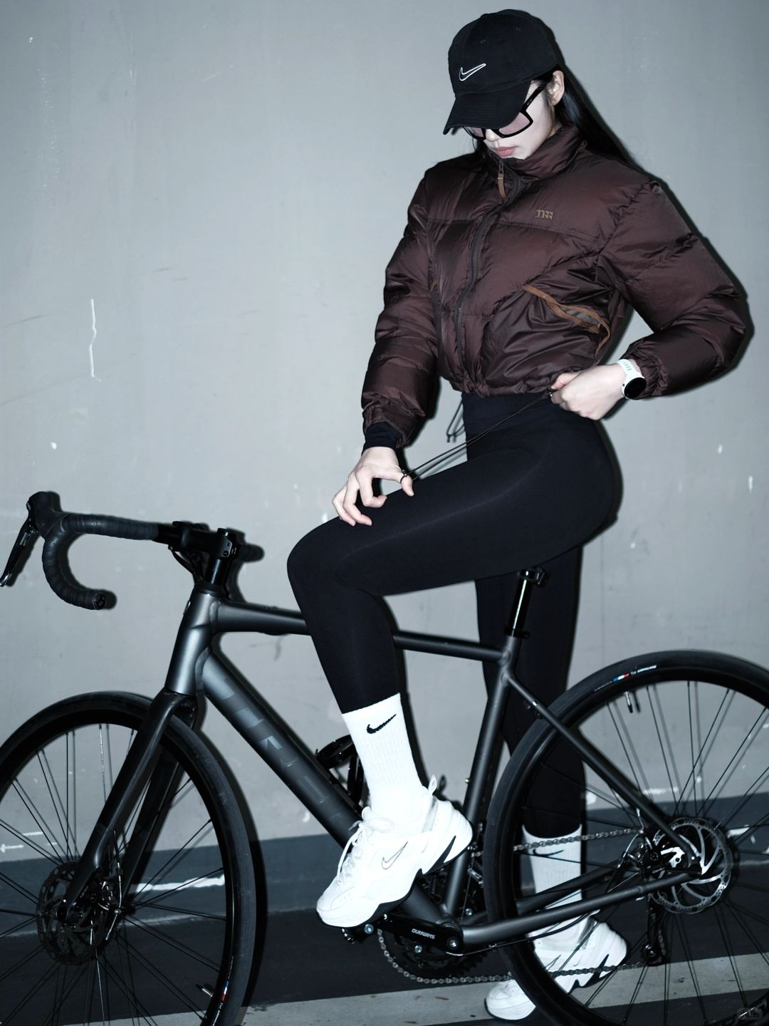174高个子女孩 | ❄️🚴🏻‍♀️美拉德骑行穿搭