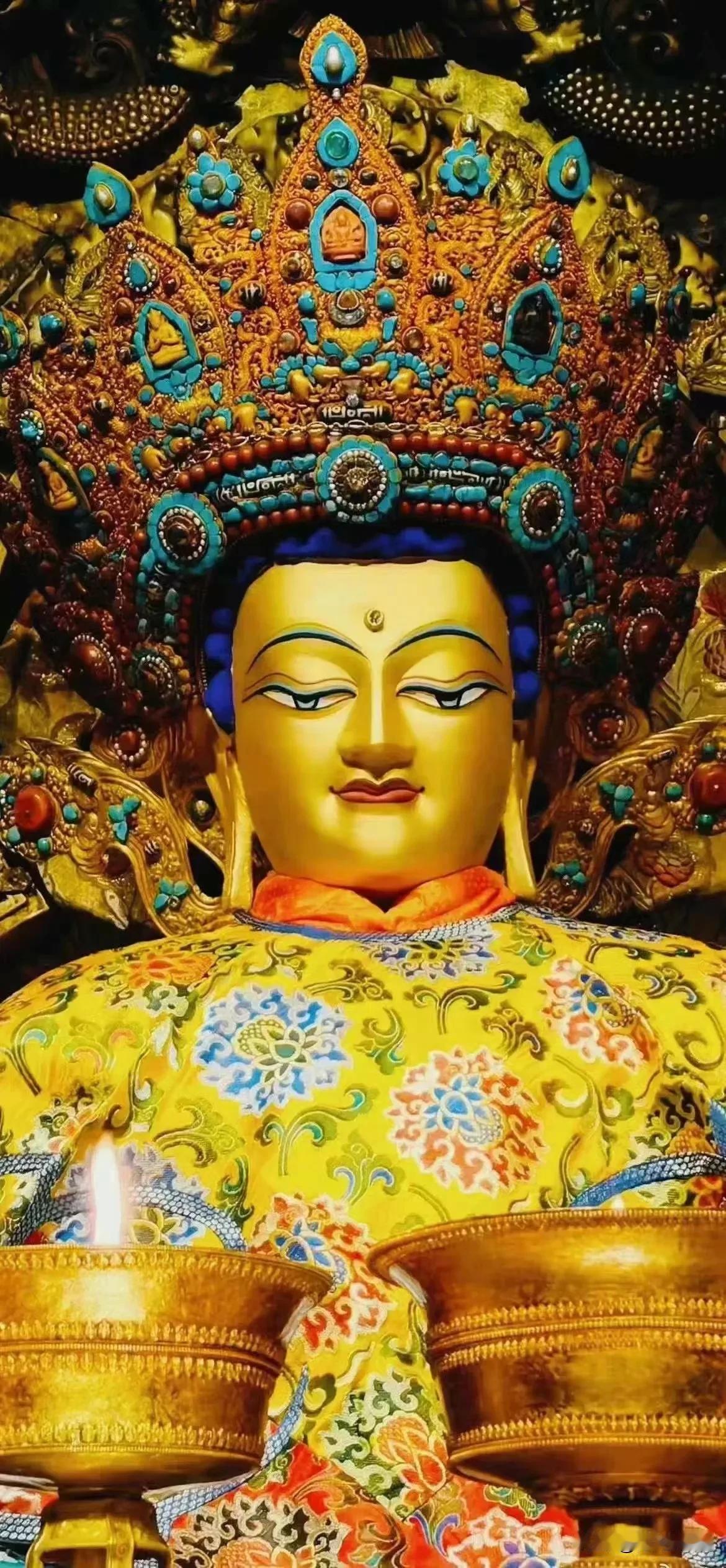 今天是5月23日，藏历四月十五，佛陀成道暨涅盘纪念日，阿弥陀佛节日，萨噶达瓦节，