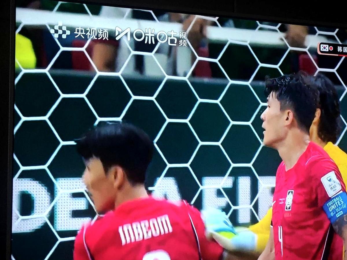 以为韩国队只有孙兴慜？那可就看走眼了。

世界杯首战，第59分钟被捷克队头球破门